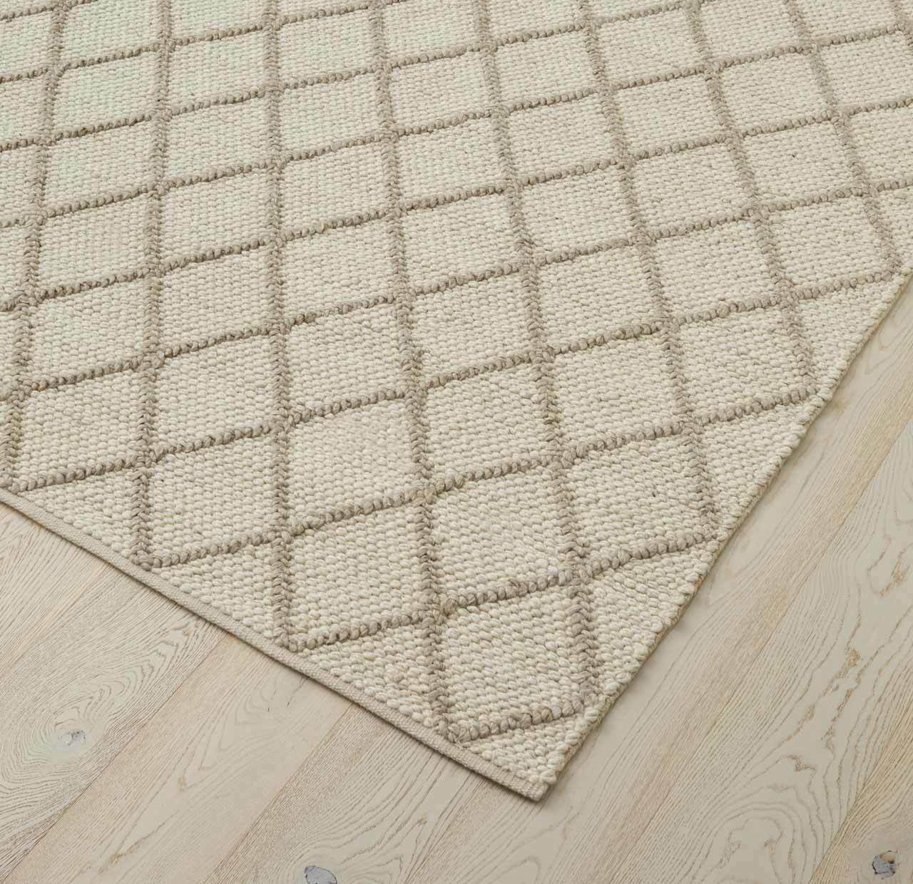 Mitre Rug Ghost Wilson & Nicholson